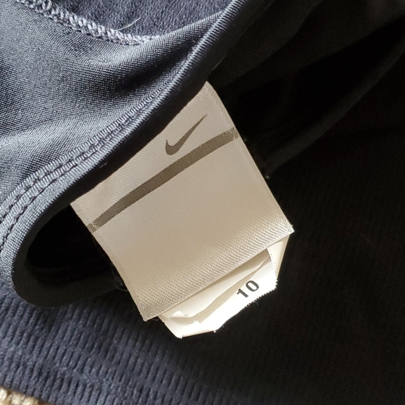 Nike tank - Picture 3 of 4